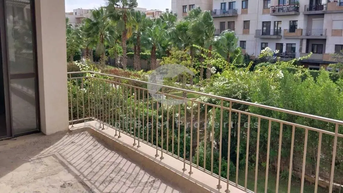 Apartment for sale in Westown Beverly Hills at the