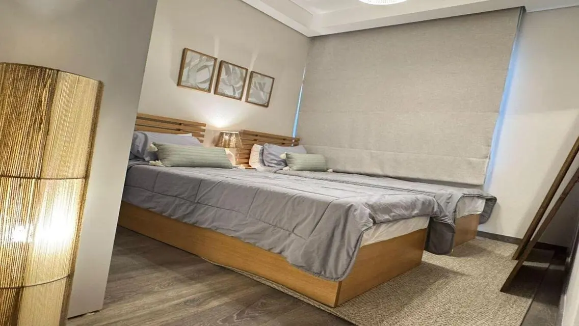 Apartment for rent with distinctive hotel furnitur