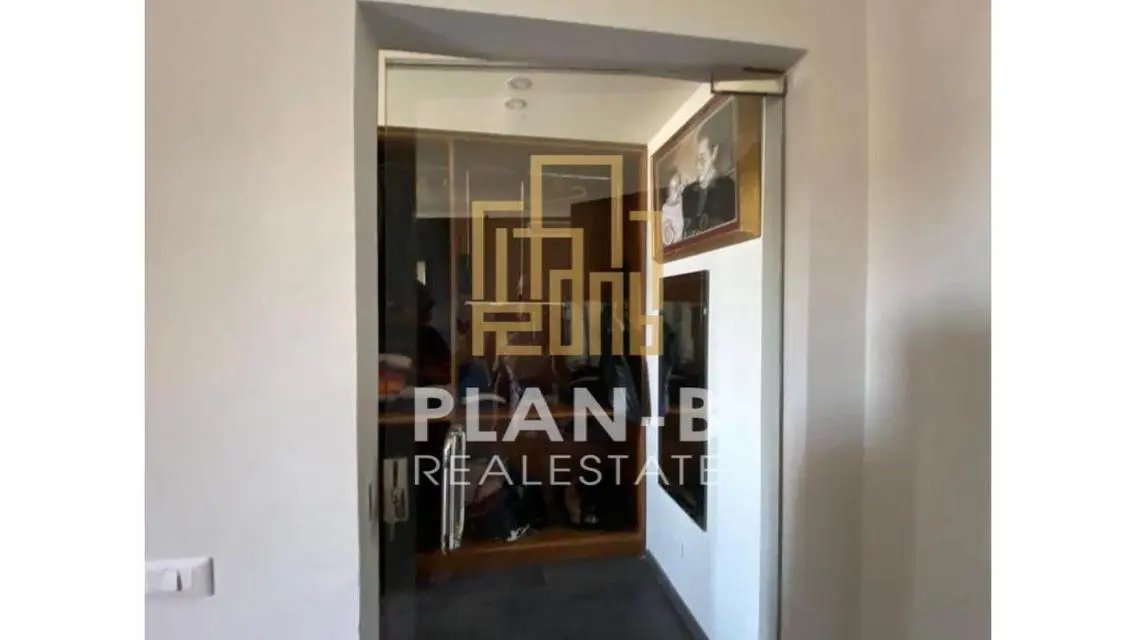 For rent penthouse with internal stairs in Casa
