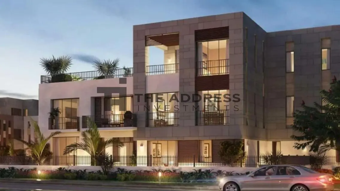 تاون هاوس مميز اقل من سعر السوق فى District 5