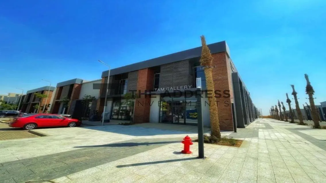 تاون هاوس مميز اقل من سعر السوق فى District 5