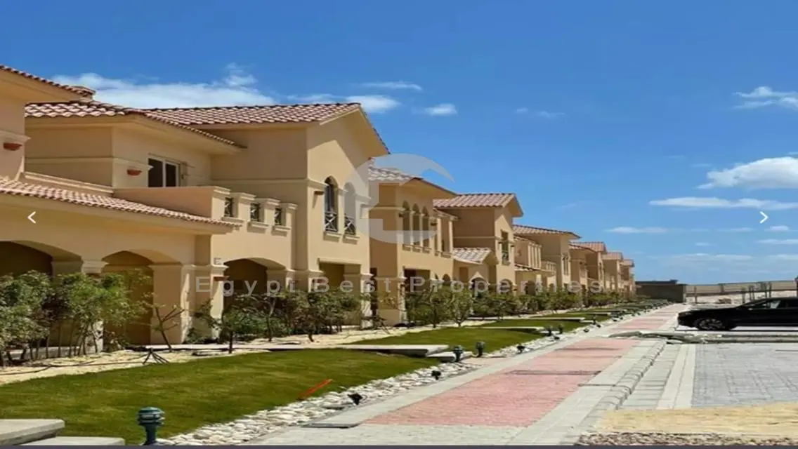 شقة في الجولدن سكوير بمقدم 3% واقساط علي 10 سنين!