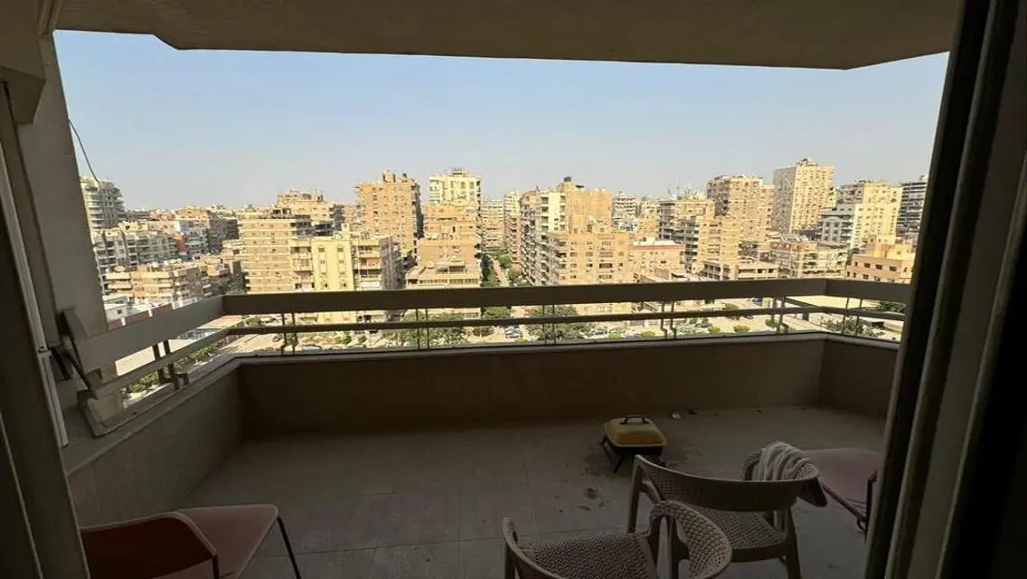 شقة للبيع كاش فيو مفتوح على جاردن في مدينة نصر