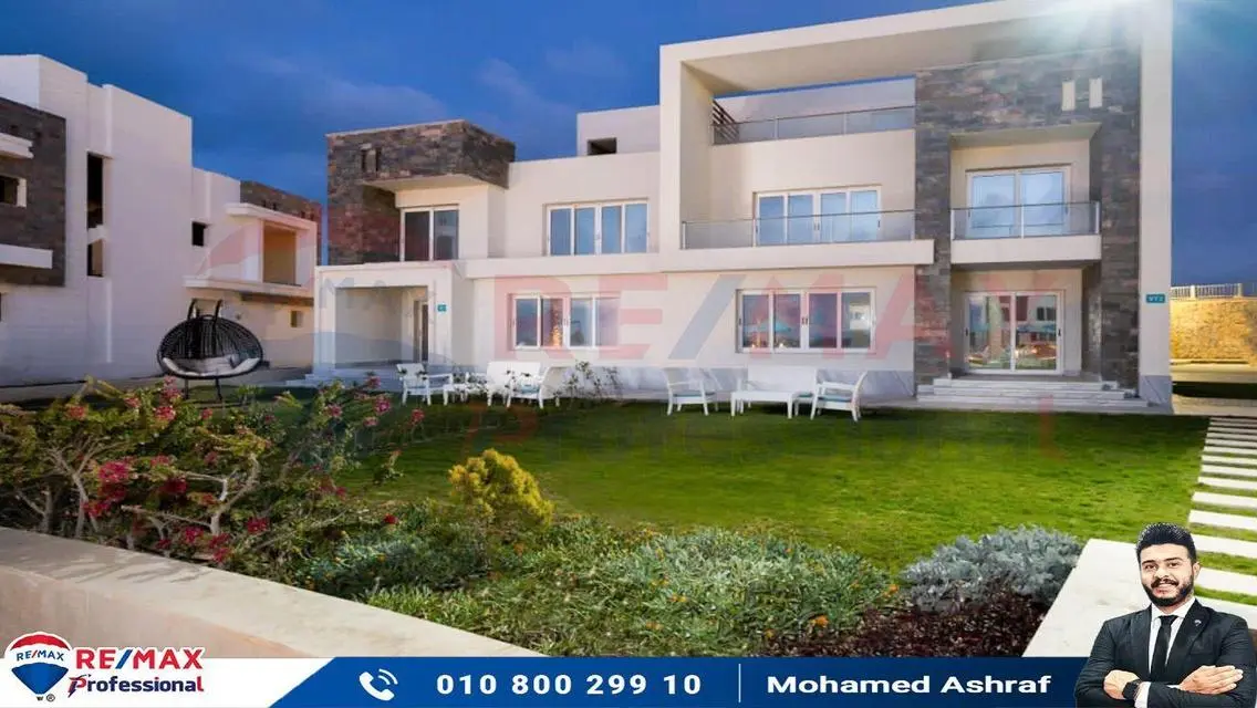 شاليه في قلب راس الحكمه مشروع  sea view بخصم 50 %