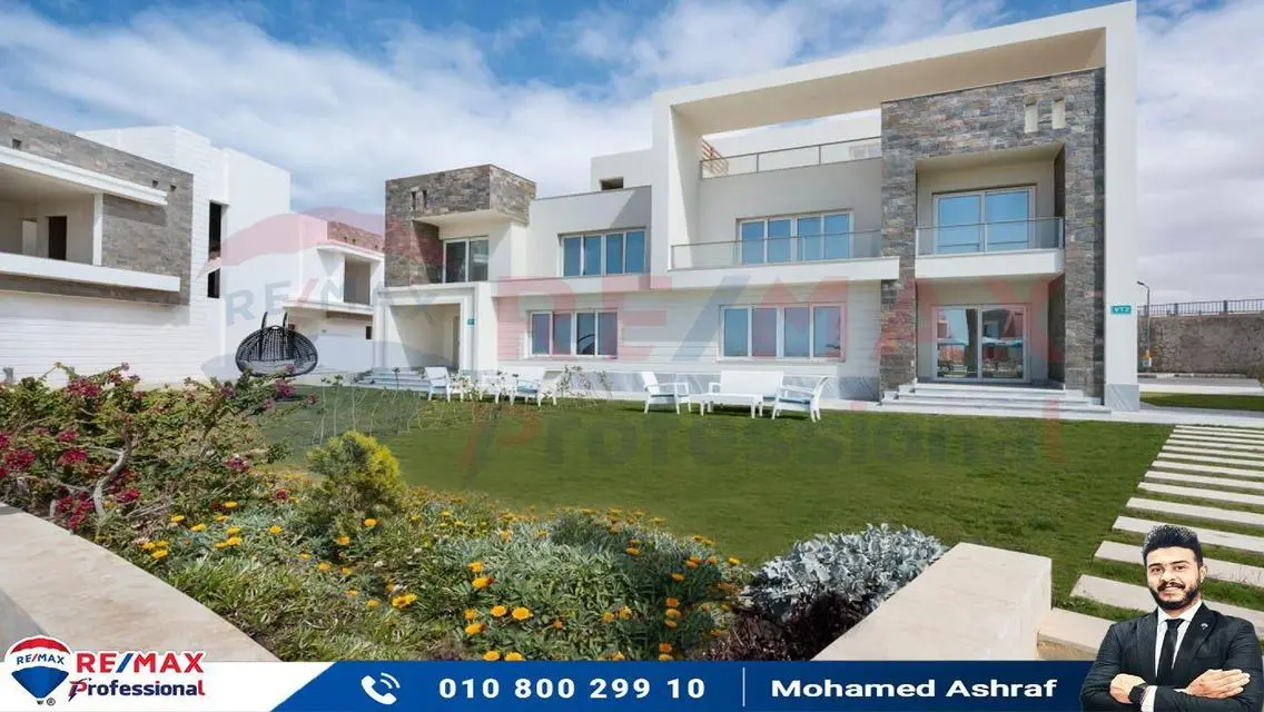 شاليه في قلب راس الحكمه مشروع  sea view بخصم 50 %