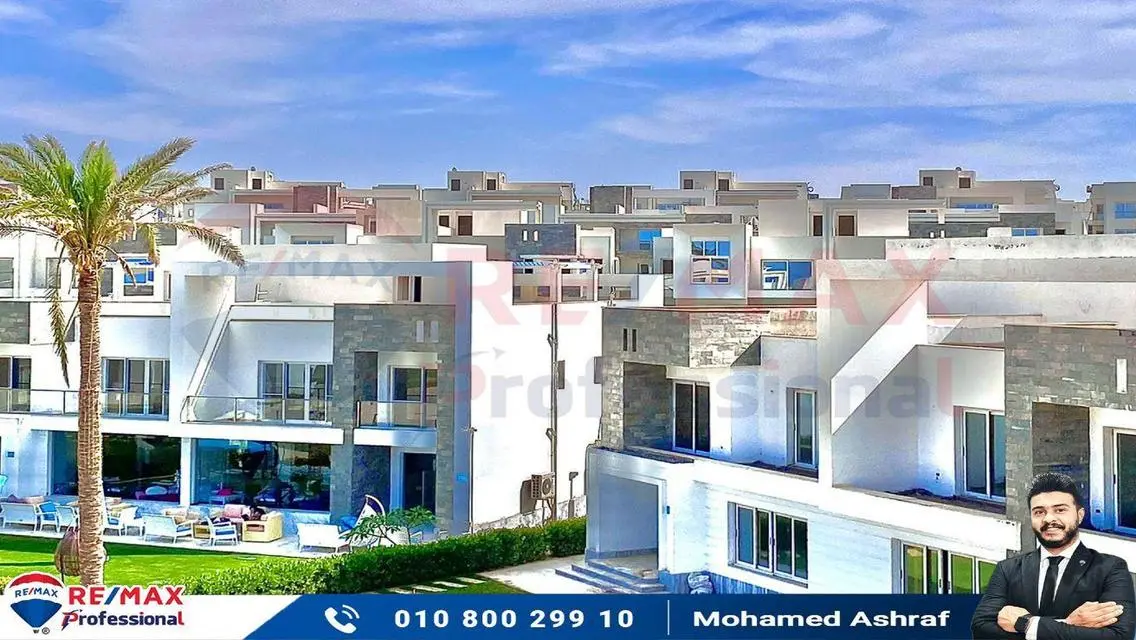 شاليه في قلب راس الحكمه مشروع  sea view بخصم 50 %