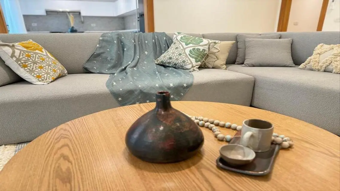 شقه مميزه للايجار بكمبوند ليك فيو بالقاهرة الجديده