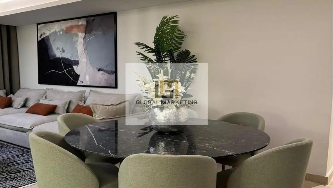 Furnished apartment for rent, hotel-style, ultra