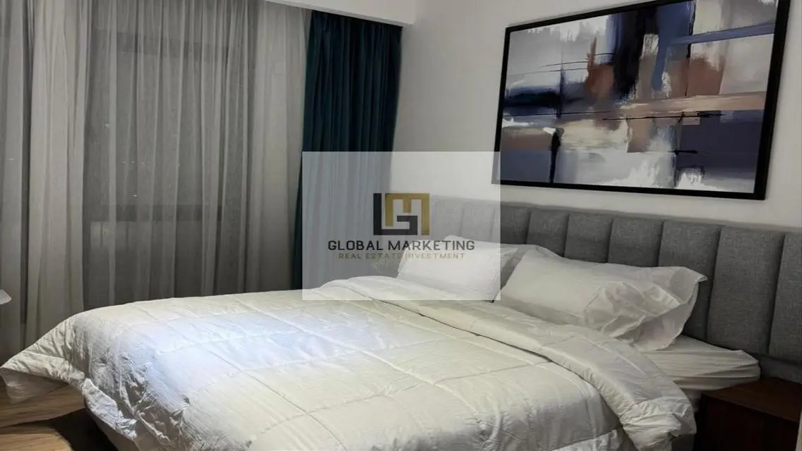 Furnished apartment for rent, hotel-style, ultra