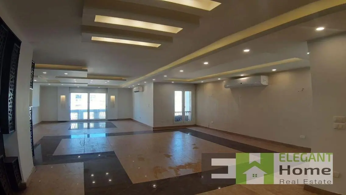 Semi furnished I-villa roof for rent in MVHP