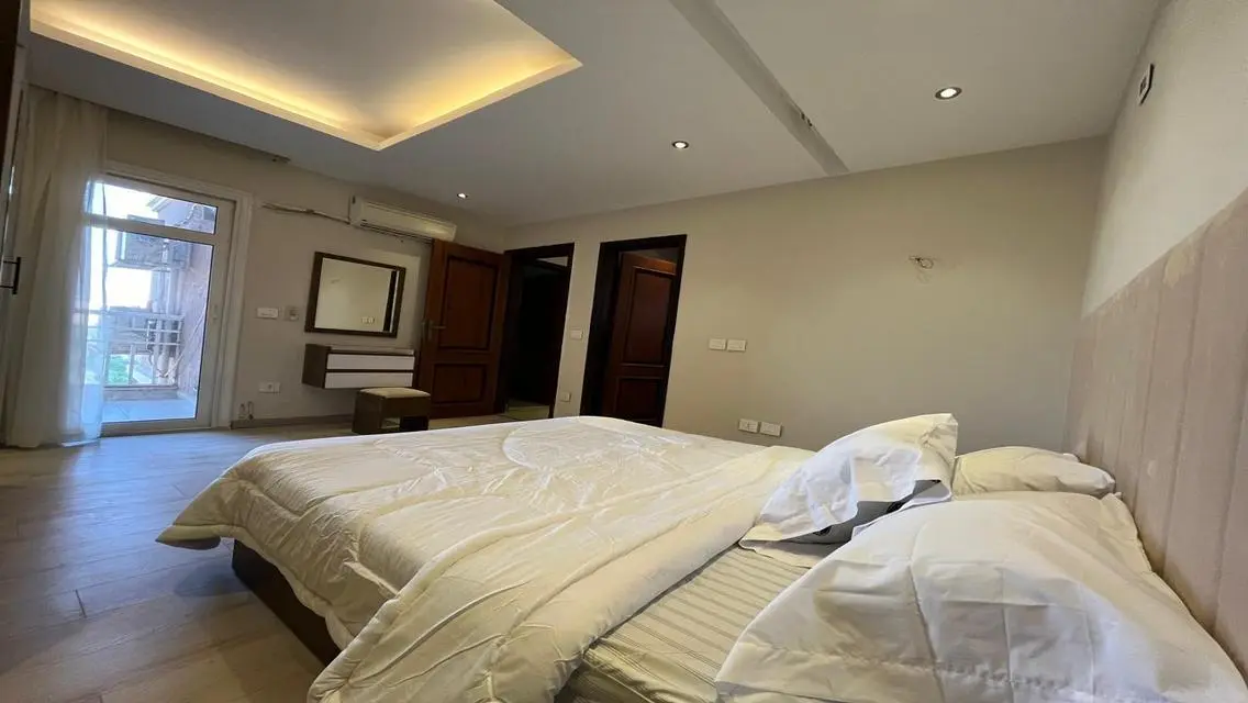 Luxury 2bedrooms with master room on garden view