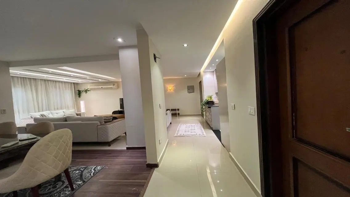 Luxury 2bedrooms with master room on garden view