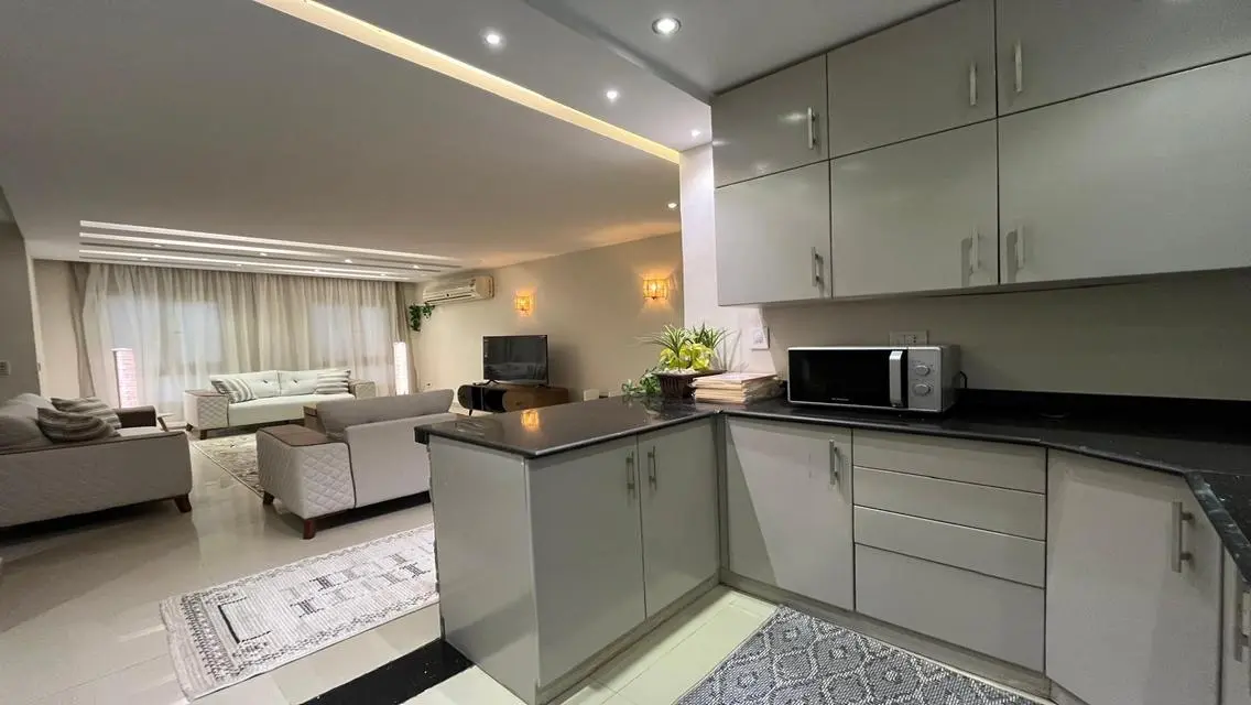 Luxury 2bedrooms with master room on garden view