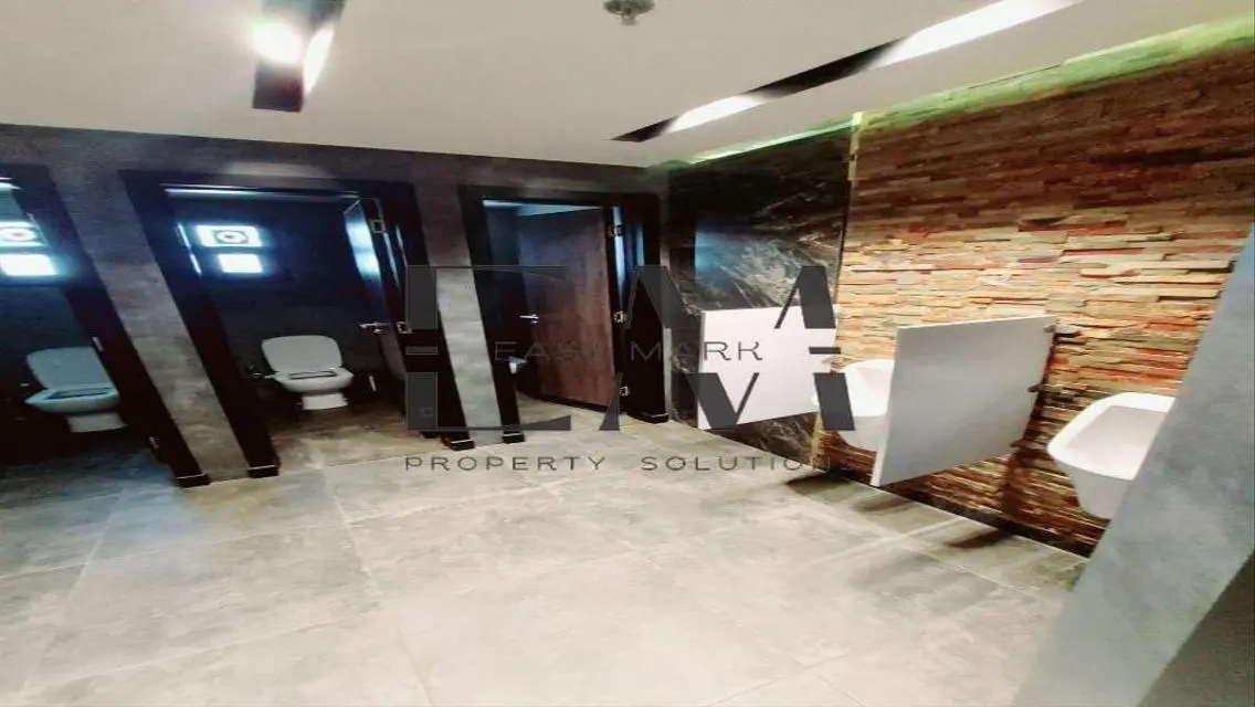 Clinic for Rent in United Medical Center ( UMC )