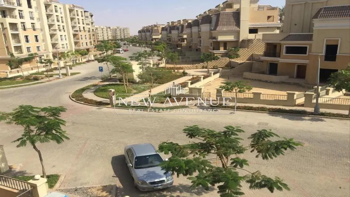 شقة موقع متميز جدا للبيع 3 غرف نوم  في سراي