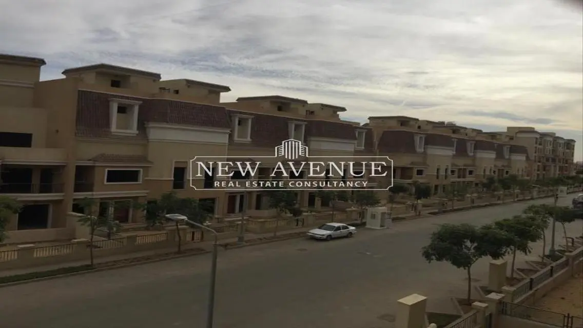 شقة موقع متميز جدا للبيع 3 غرف نوم  في سراي