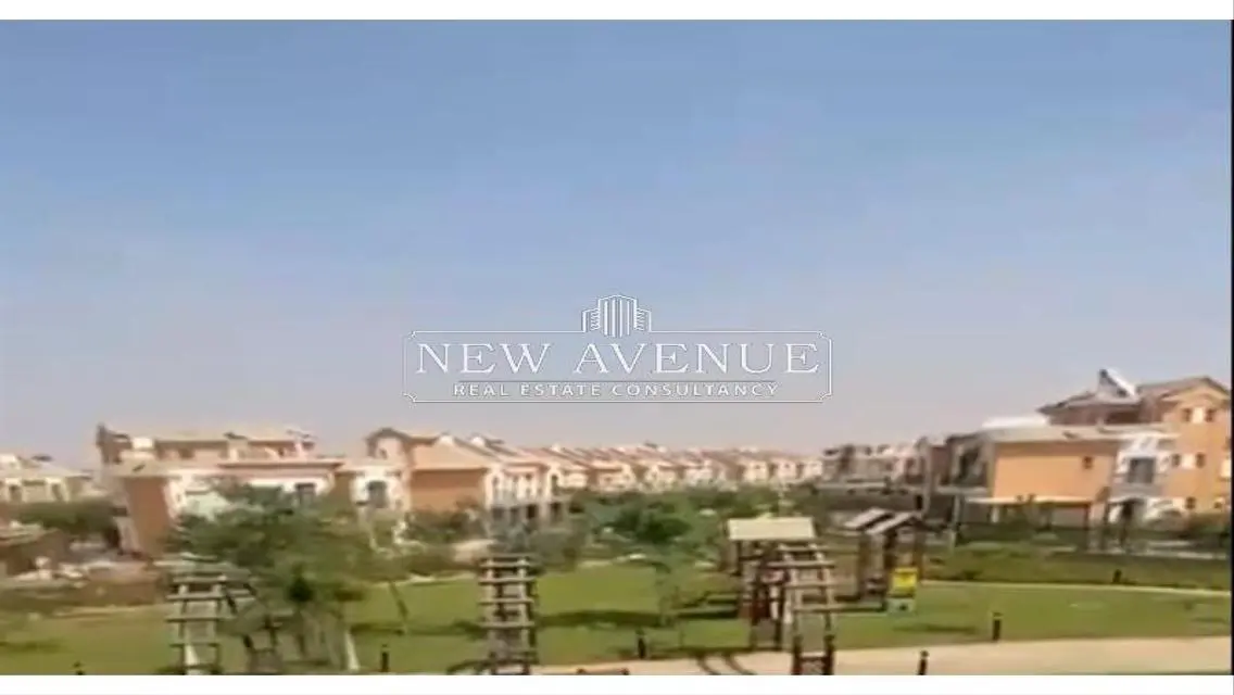 Town house 3 bedrooms for sale in Layan