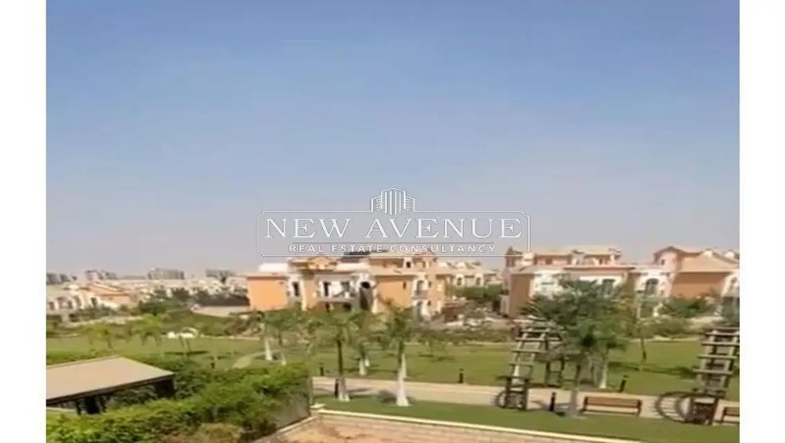 Town house 3 bedrooms for sale in Layan