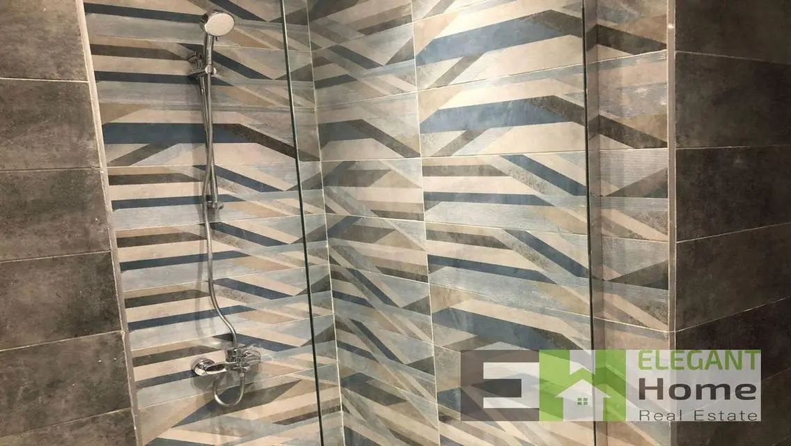 Town house(kitchen+ACs) for rent at Mivida