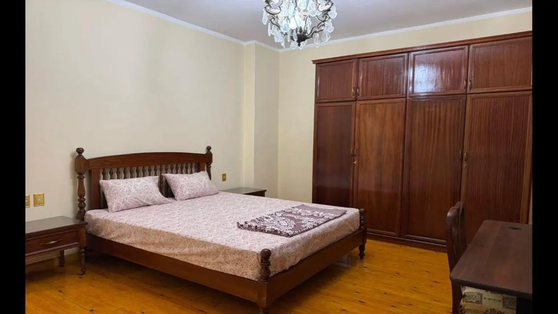 Apartment rent fully furnished university housing