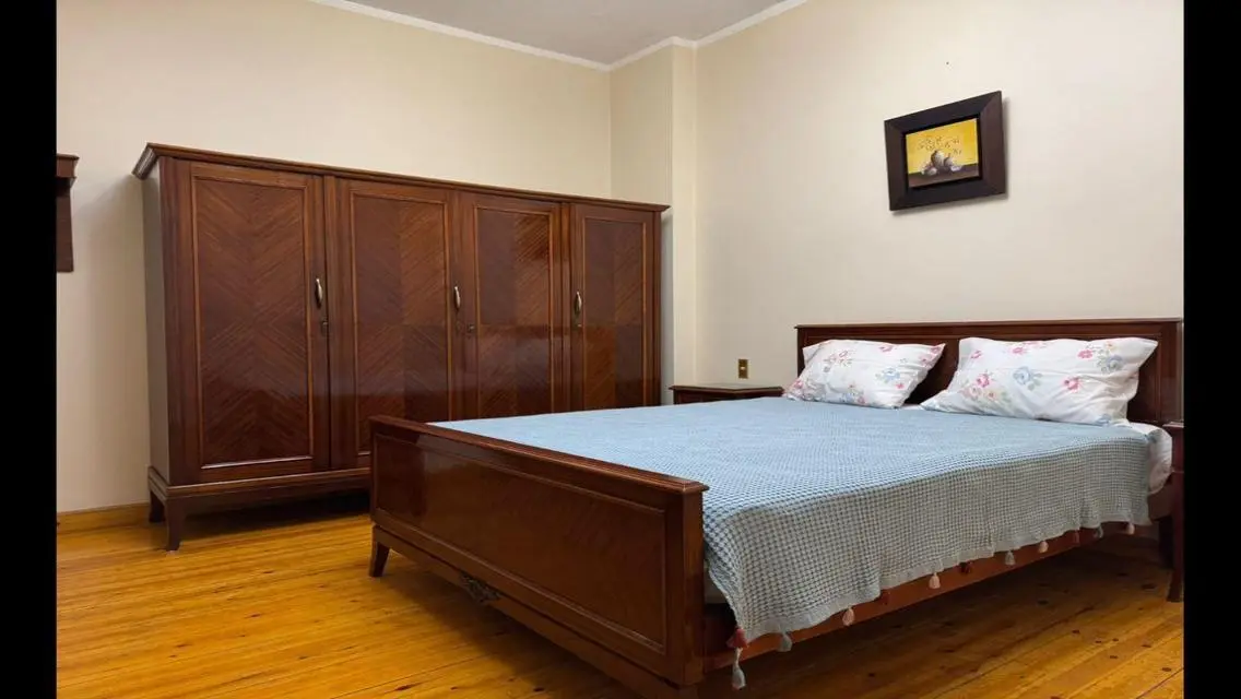 Apartment rent fully furnished university housing