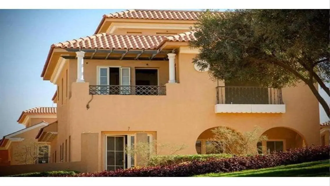 Own a twinhouse -inst over 10 years- in Hyde Park