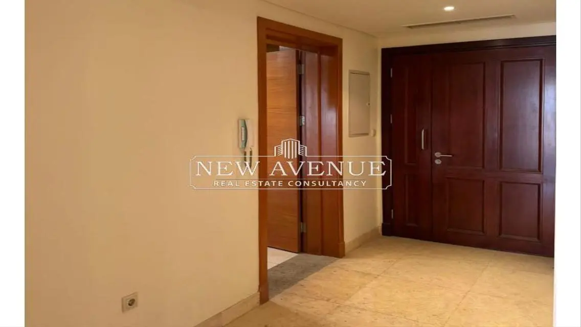Apartment Very prime location in Uptown Cairo