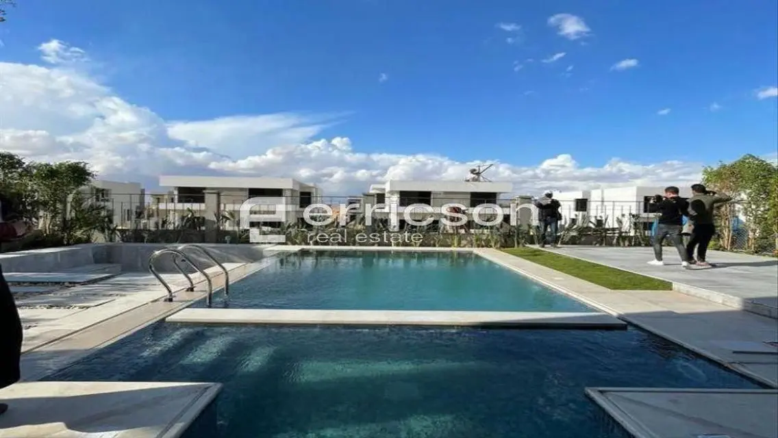 Under market price townhouse Badya, Palm Hills.