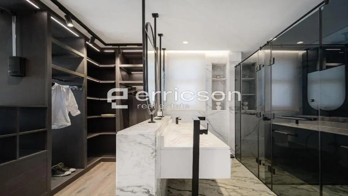 Under market price townhouse Badya, Palm Hills.