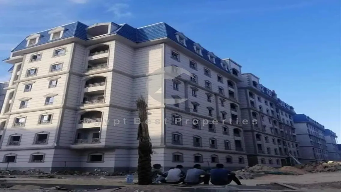 Fully Finished apartment direct on the lagoon