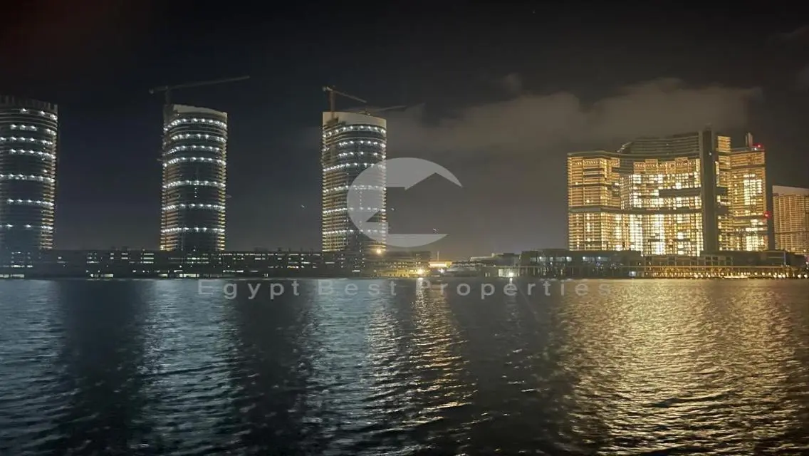 Fully Finished apartment direct on the lagoon