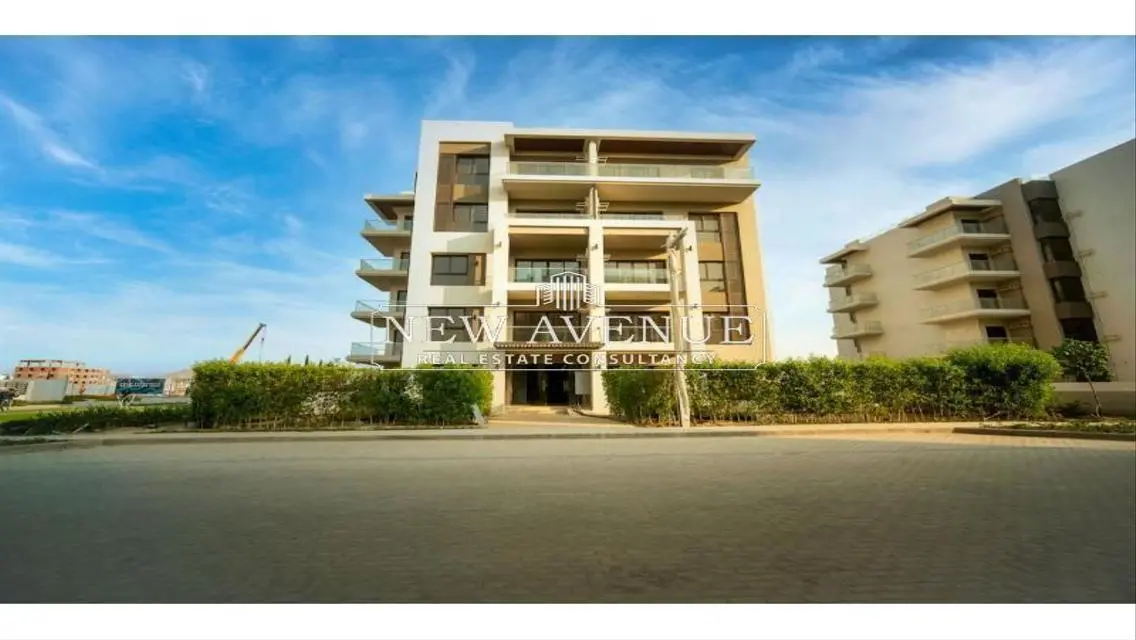 Luxury Villa for Sale with Spacious Private Garden