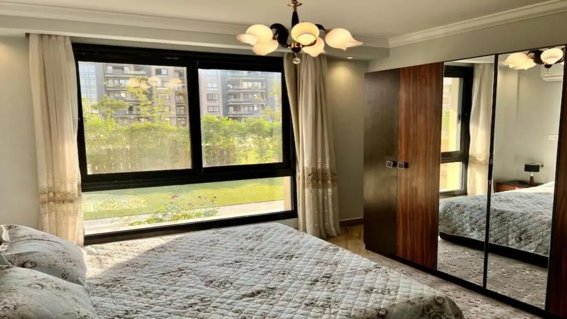 Furnished apartment with garden for rent, Azad