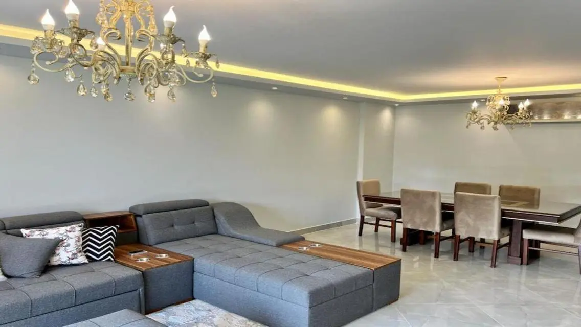 Furnished apartment with garden for rent, Azad