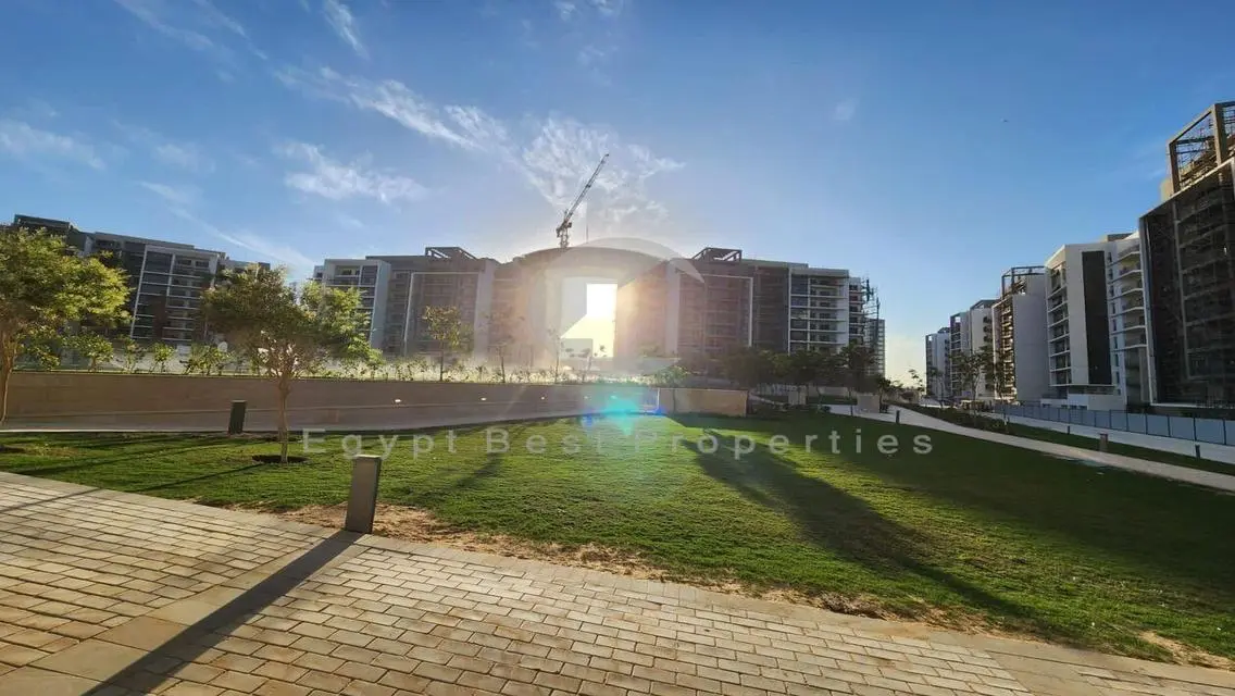 Apartment For Sale In Prime Location Over 10 Yrs