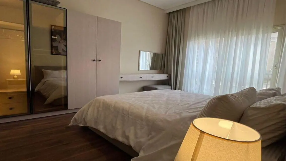 furnished apartment for rent in 90 Avenue Compound