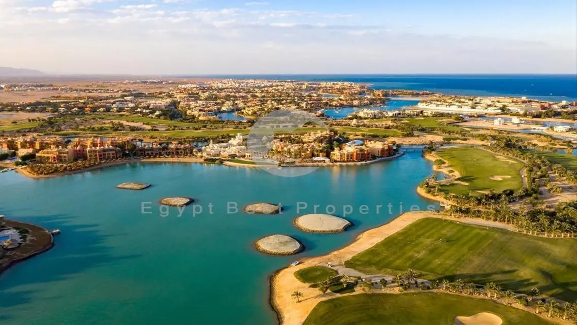 OWN A FINISHED VILLA, VERY CLOSE TO THE BEACH 0%DP