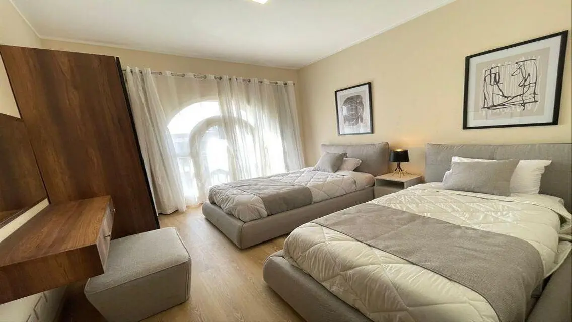 furnished apartment for rent in 90 Avenue Compound