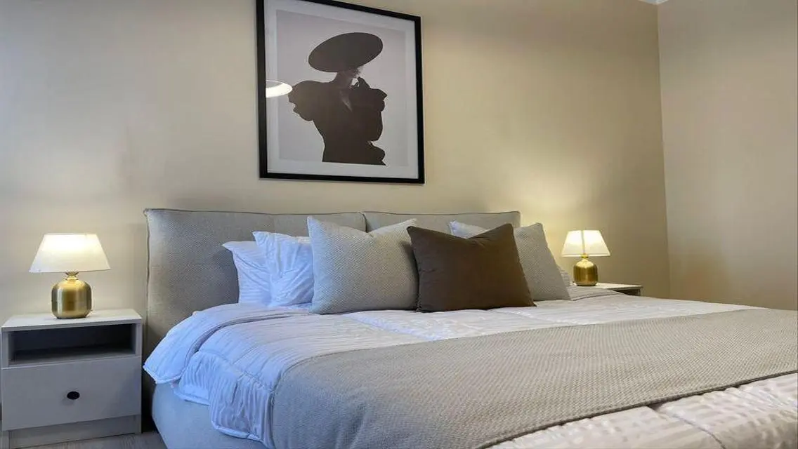 furnished apartment for rent in 90 Avenue Compound