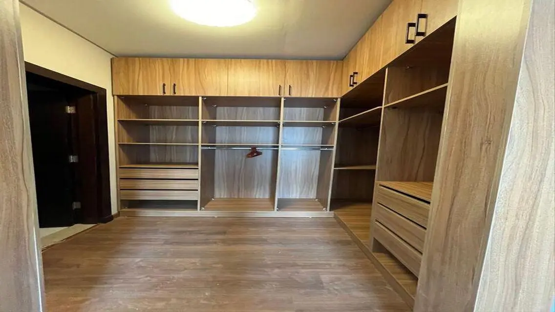 furnished apartment for rent in 90 Avenue Compound