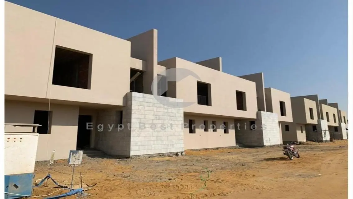 LOWEST PRICE VILLA WITH 5% DOWN PAYMENT ONLY !