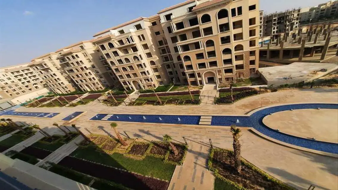 Furnished Apartment for rent in 90 Avenue