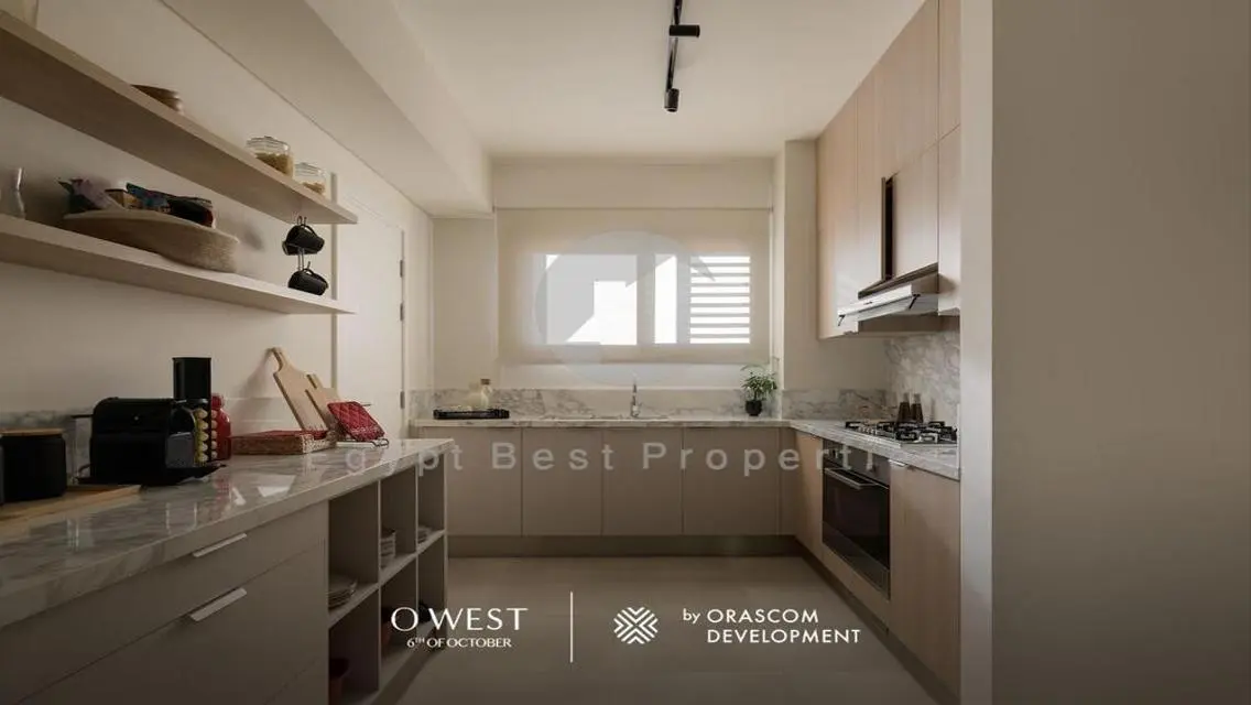 Town House 211 sqm in Owest 4 Bed Prime Location.!
