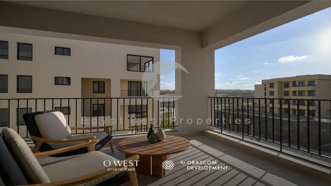 Town House 211 sqm in Owest 4 Bed Prime Location.!