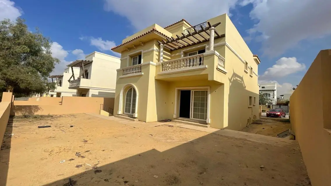 Lowest Price For Villa With BASEMENT in Hyde Park