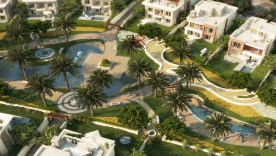 فيلا فاخرة جداً مع جميع المرافق الحديثة