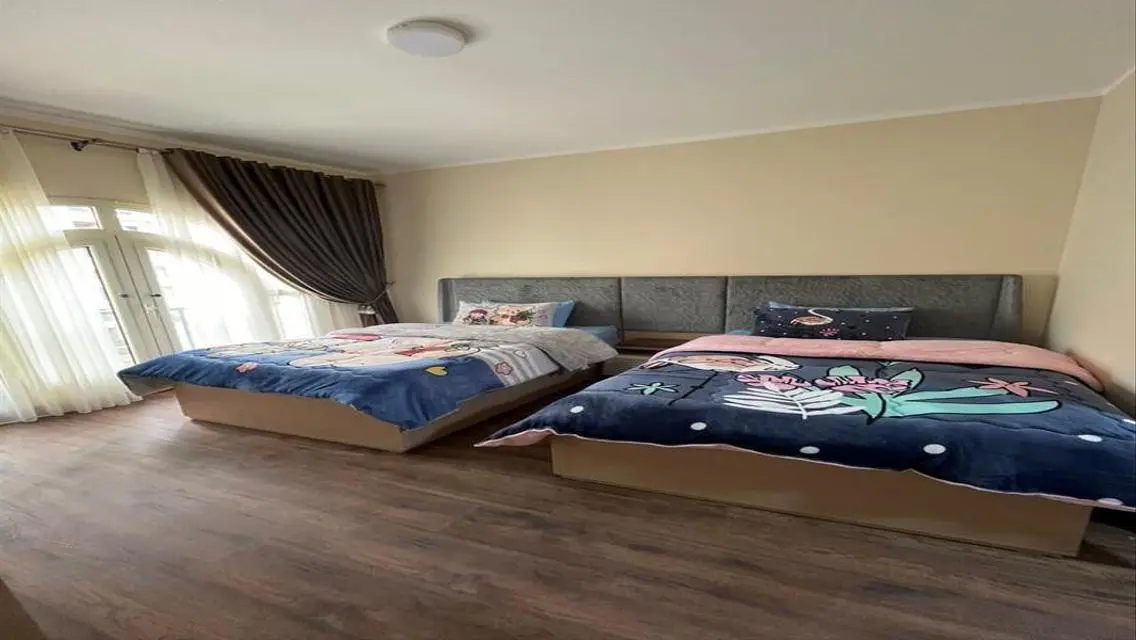 Apartment For Rent  in 90 Avenue new cairo      .