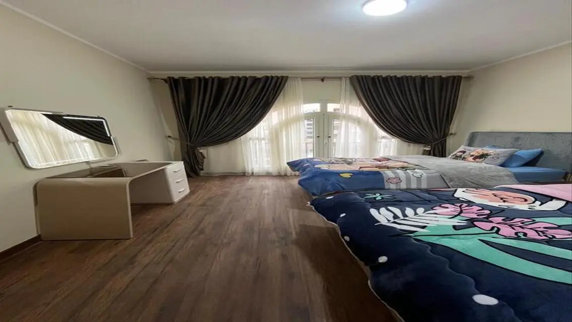 Apartment For Rent  in 90 Avenue new cairo      .