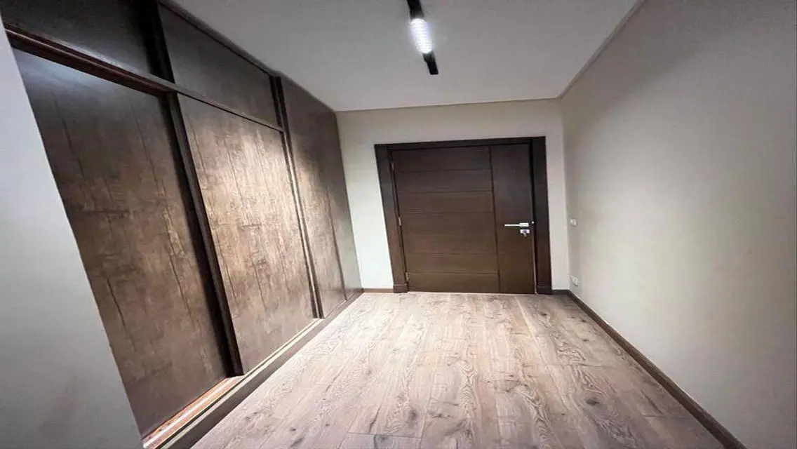 furnished apartment for rent in 90 Avenue Compound