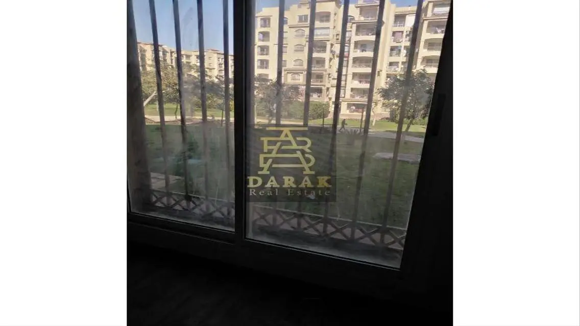 شقه للايجار مدينتي  ارضي 245-65 حديقهB3فيو جاردن